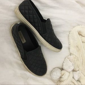 Steve Madden leather quilted slip ons size 8.5